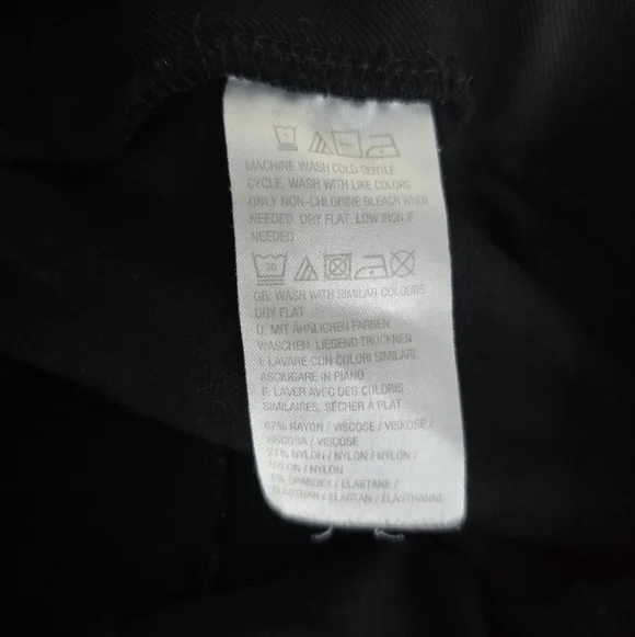 Lisa Rinna Collection Black Pull-On Stretch Pants  Leggings Plus Size 1X - Picture 3 of 6